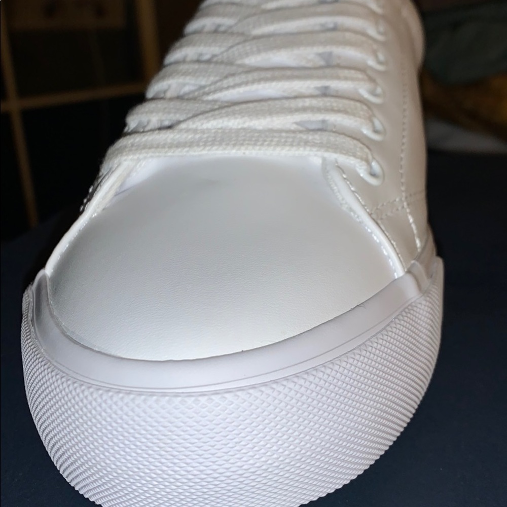 TOMMY HILFIGER SNEAKERS
